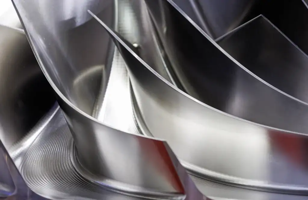 En närbild på en produkt i rostfritt stål